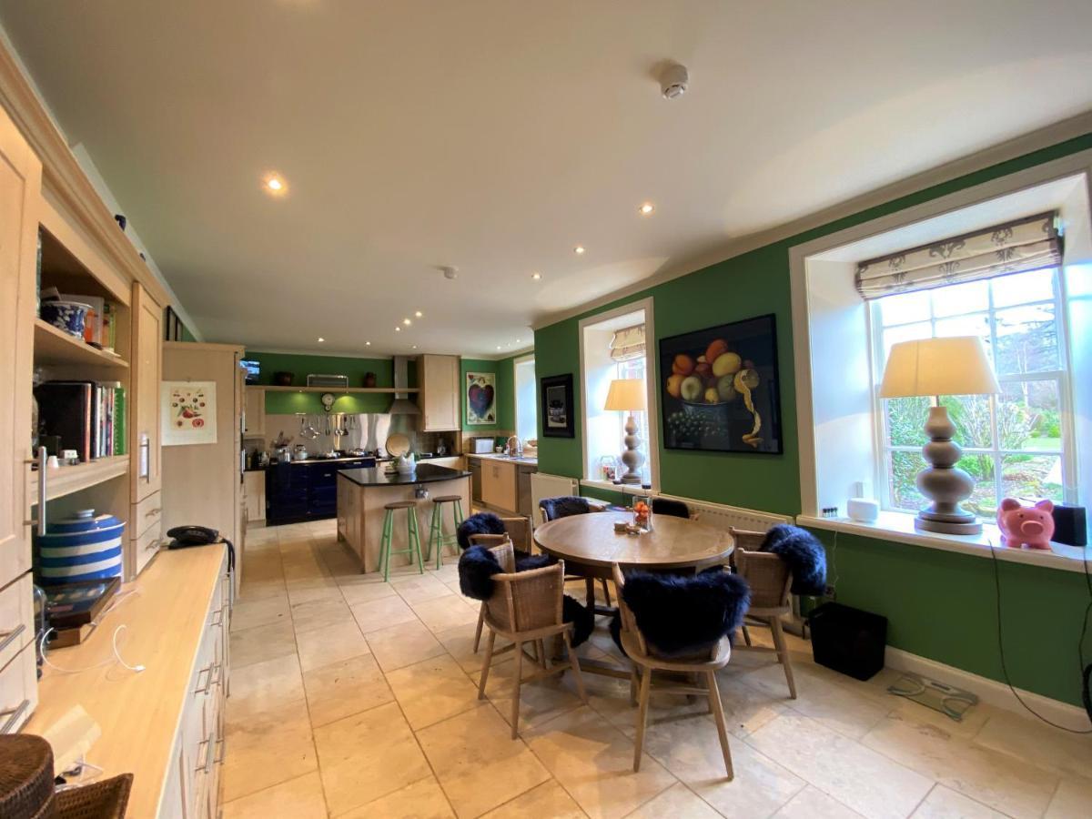 Hurlford Carnell Country Estate & Holiday Cottages In Ayrshire מראה חיצוני תמונה