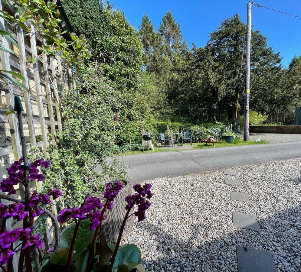 Hurlford Carnell Country Estate & Holiday Cottages In Ayrshire מראה חיצוני תמונה